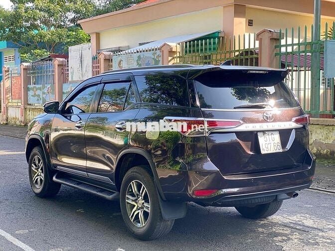 Toyota Fortuner 2017 2.4G 4x2 MT - 90000 km