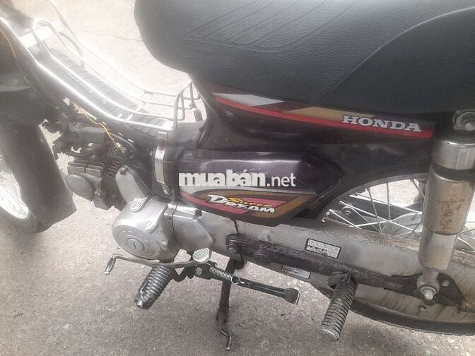 Honda Dream 100 màu Tím