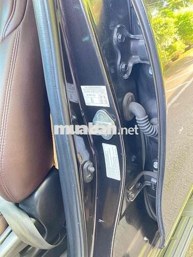 Toyota Fortuner 2017 2.4G 4x2 MT - 90000 km