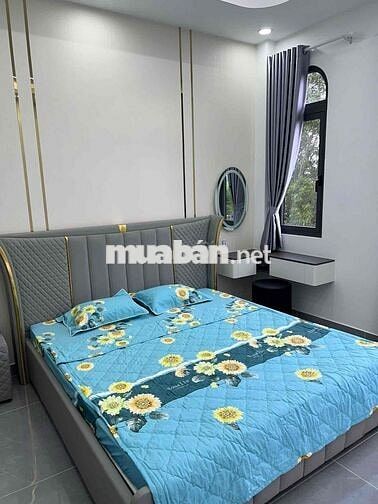 NHÀ 3 lầu 1 trệt 1 lửng 4pn 1 pt 6wc đường 8m