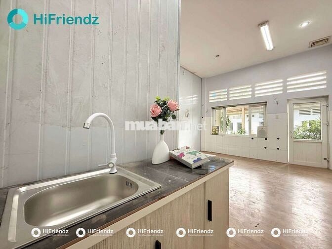 Cho thuê Phòng trọ Thủ Đức có máy lạnh gần Ngã tư Thủ Đức, Hutech, UTE