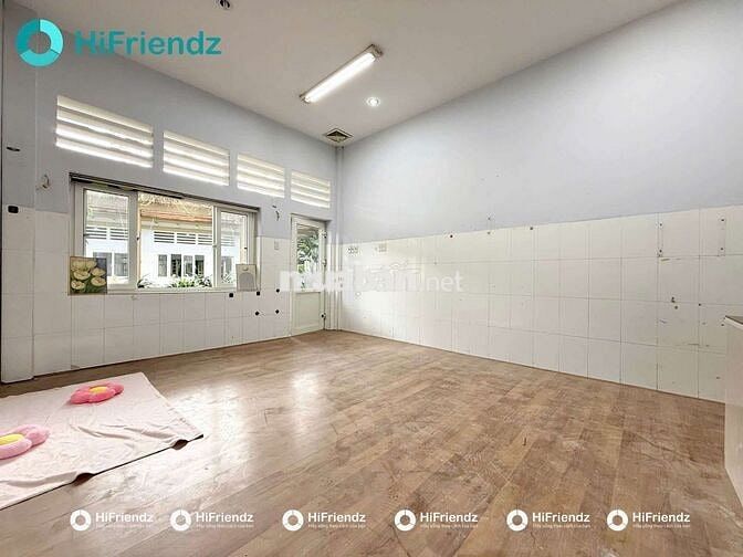 Cho thuê Phòng trọ Thủ Đức có máy lạnh gần Ngã tư Thủ Đức, Hutech, UTE