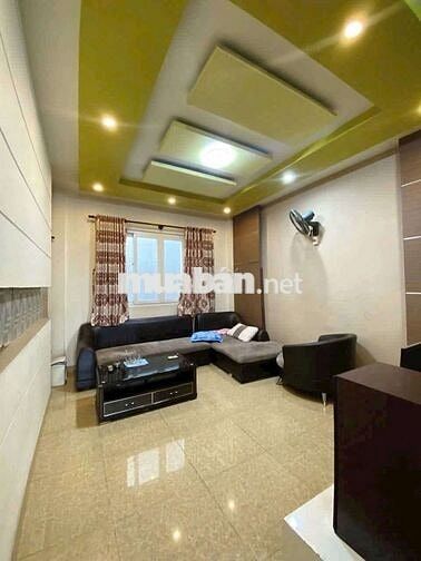 Nhà thuê Mặt Tiền Văn Cao. Quận Tân Phú ( 6pn, 4wc). Dtsd 288m2