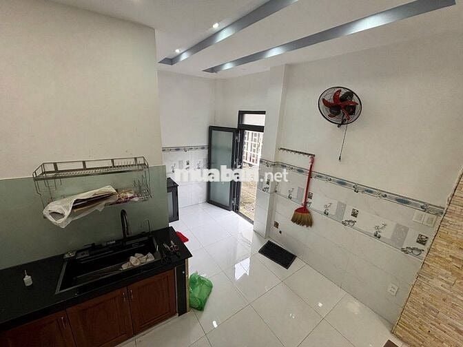 BÁN NHÀ LÔ GÓC HXH 3.7 X 13 ĐƯỜNG 26/3 P. BHH BÌNH TÂN 52,5m² 4,3T TL