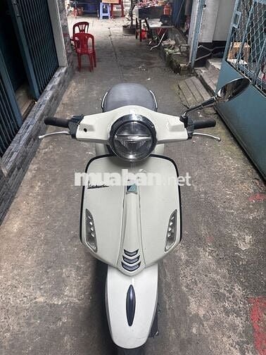 Piaggio Vespa Primavera 2022 Trắng