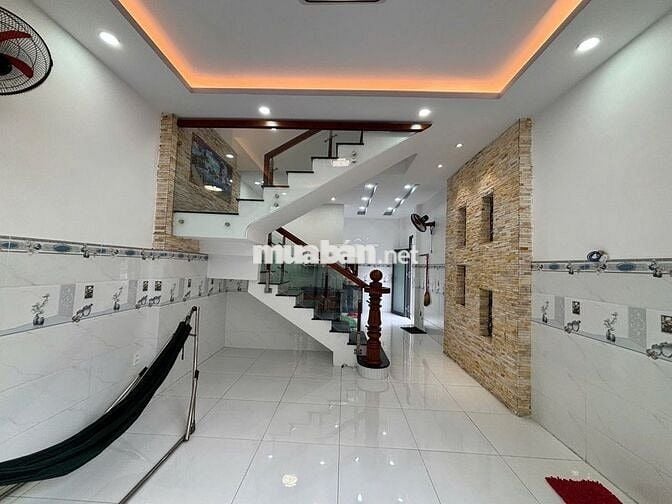 BÁN NHÀ LÔ GÓC HXH 3.7 X 13 ĐƯỜNG 26/3 P. BHH BÌNH TÂN 52,5m² 4,3T TL