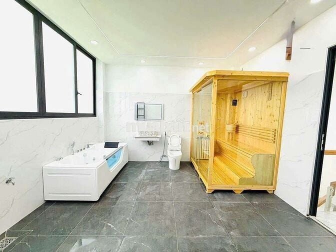 Cho thuê nhà mới xây full nội thất cao cấp q12