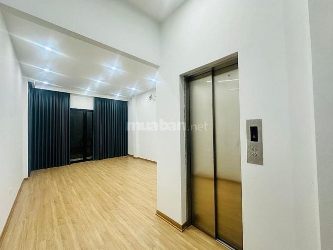 🎋Phân lô, ngõ nông, sau dãy mặt phố Giang Văn Minh, 7 tầng, hiếm bán