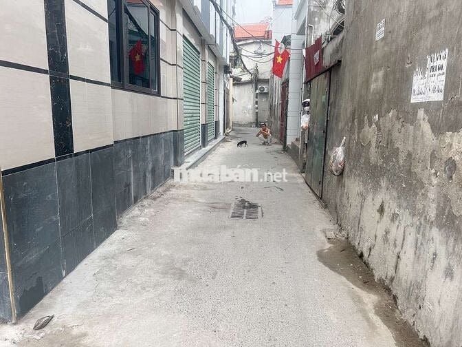 Bán nhà 4 tầng Đại Mỗ, ôtô thông, dân xây. Hàng xóm cán bộ nhà nuóc.