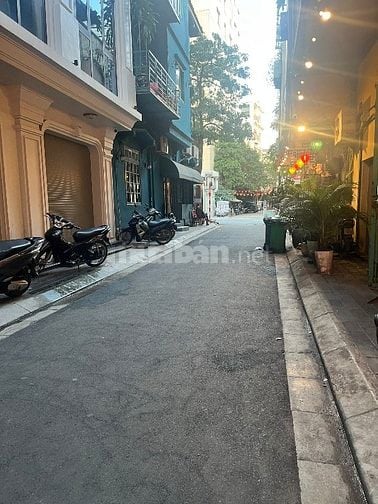 🎋Phân lô, ngõ nông, sau dãy mặt phố Giang Văn Minh, 7 tầng, hiếm bán