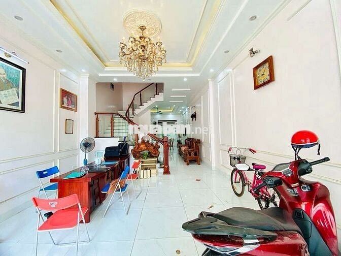 Bán nhà 4 tầng Đại Mỗ, ôtô thông, dân xây. Hàng xóm cán bộ nhà nuóc.