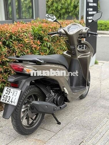 Honda Vision 2021 màu Nâu