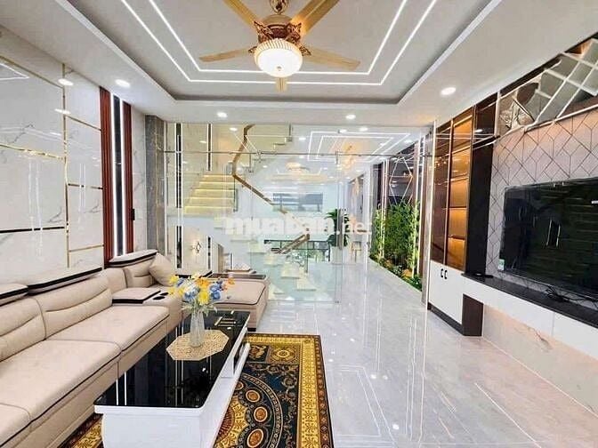 Cho thuê nhà mới xây full nội thất cao cấp q12