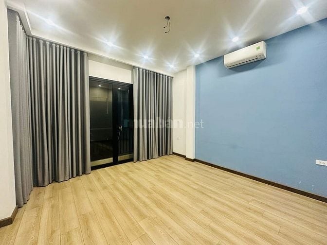 🎋Phân lô, ngõ nông, sau dãy mặt phố Giang Văn Minh, 7 tầng, hiếm bán