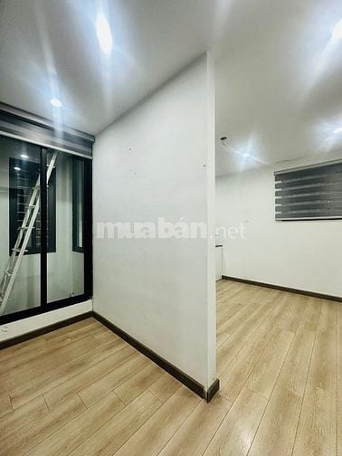 🎋Phân lô, ngõ nông, sau dãy mặt phố Giang Văn Minh, 7 tầng, hiếm bán