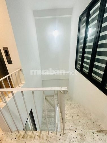 🎋Phân lô, ngõ nông, sau dãy mặt phố Giang Văn Minh, 7 tầng, hiếm bán