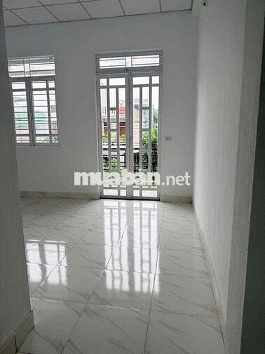 BÁN CĂN NHÀ MẶT TIỀN 2 Tầng đường 7M5 , 3 PN