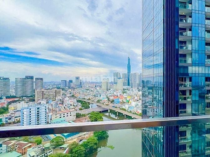 Bán Căn hộ tại Vinhomes Golden River Q1 tầng cao Aqua 2 gồm 2PN 78m2