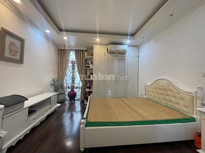 BÁN NHÀ PHỐ THÁI HÀ – 60M², 4 TẦNG, GIÁ 16,5 TỶ