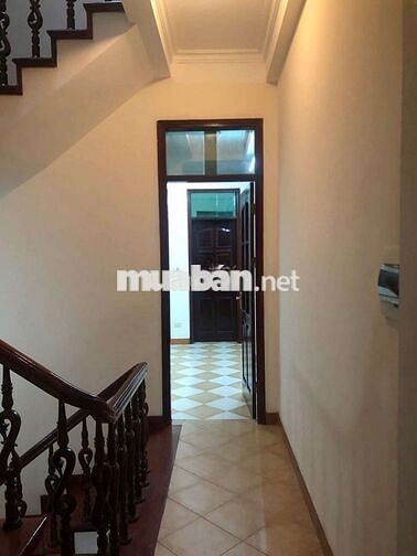 ( Ở Nhóm) Nhà 43 Trung Kính 50mx4T 5PN 5 ĐH ba gác oto cách 100m 14 tr