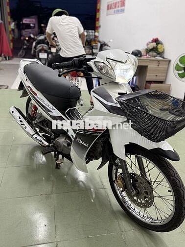 Yamaha Sirius RC màu Trắng