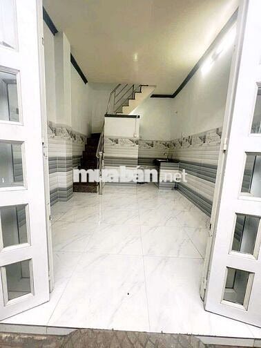 BÁN NHÀ 2 LẦU GIÁ RẺ . Q.8 . BĐS Q. 8 .PHUONGPHAN