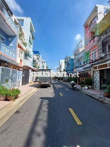 cho thuê nhà nguyên căn đường nội bộ khu tên lửa  quận bình tân