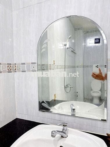 Bán nhà hẻm nhánh 11 gần bệnh viện đa khoa trung ương 2,490 tỷ