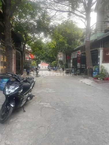 Bán nhà 1 trệt 1 lầu hẻm xe hơi Lò Siêu, P12 Q11, DT 49m² giá 1 tỷ 98 