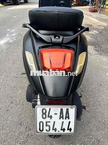 Piaggio Vespa 50cc 2022 Đen mờ