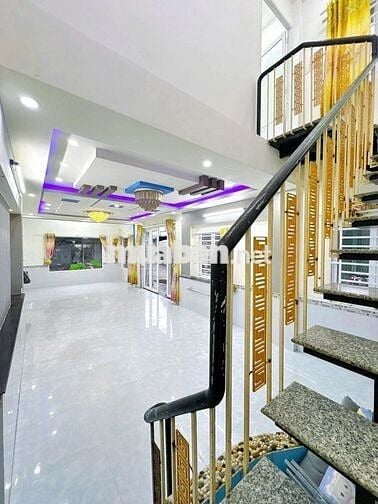 Bán nhà hẻm nhánh 11 gần bệnh viện đa khoa trung ương 2,490 tỷ