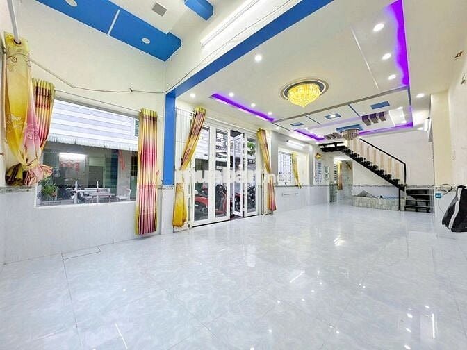 Bán nhà hẻm nhánh 11 gần bệnh viện đa khoa trung ương 2,490 tỷ