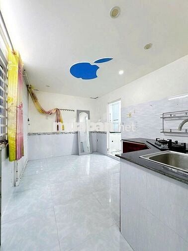 Bán nhà hẻm nhánh 11 gần bệnh viện đa khoa trung ương 2,490 tỷ