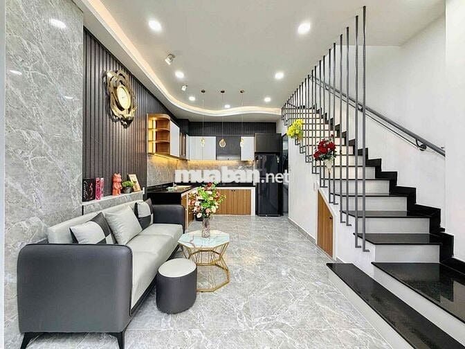 Cần Bán Căn Nhà HXH Quận Gò Vấp