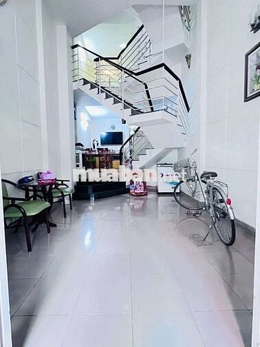 🔥MT 1 TRỆT 3 LẦU ngay TRỤC ĐƯỜNG NGUYỄN VĂN TRỖI,NGUYỄN ĐÌNH CHÍNH