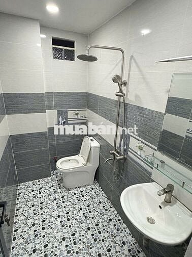 Căn Hộ Nội Thất Cao Cấp - Phan Văn Trị / Bình Thạnh - Ưu tiên nữ thuê