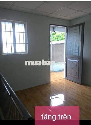 Phòng trọ có tầng giá rẻ 800-900