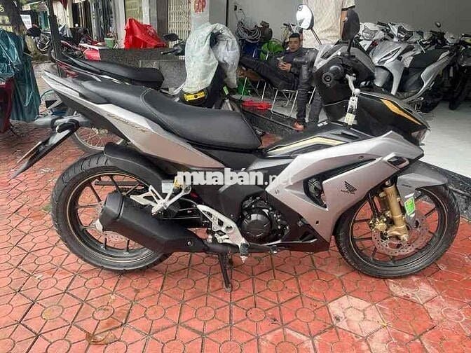 Cần bán winer V4 bs 77