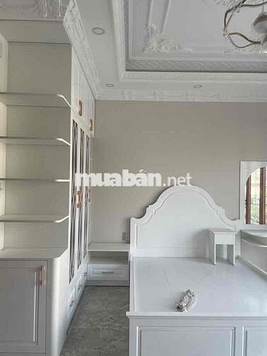 NHÀ 4 LẦU_MẶT TIỀN KINH DOANH_CÁCH Q7 CHỈ 2.5KM_NHÀ BÈ CHỈ 8.8TỶ