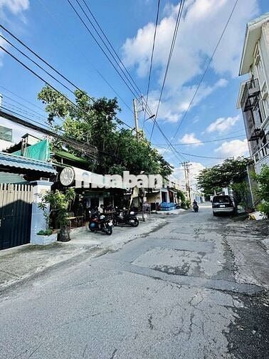 BÁN NHÀ ĐS 9  90M2 (5X8 ) HXH, 3 TẦNG SHR HIỆP BÌNH CHÁNH THỦ ĐỨC