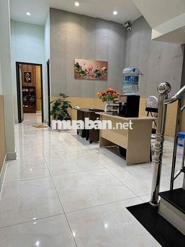 cho thuê nhà Hxh 1/ quang trung p10 4x20) 2 lầu , st , 4pn , 4w , kd d