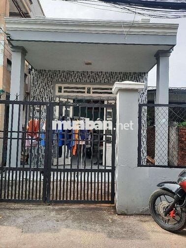 Nhà hẽm xe hơi  90m2 -Nguyễn văn Tạo -Nhà Bè