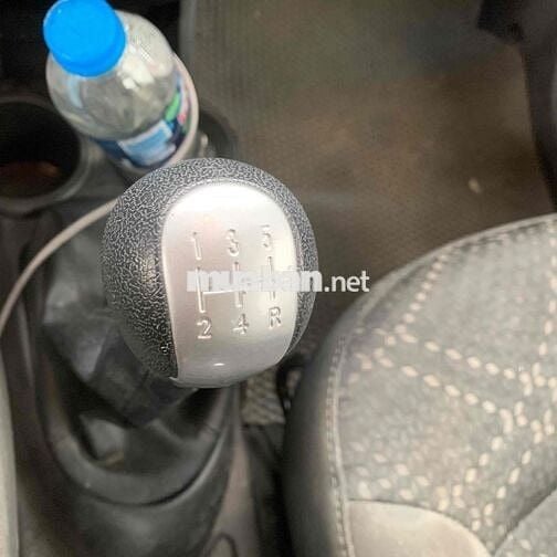 Chevrolet Spark 2018 Bạc 70000 km