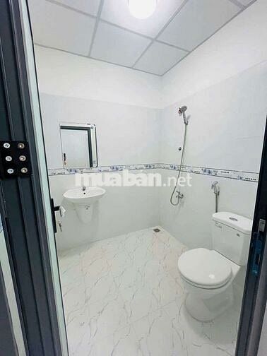 CHO THUÊ CĂN HỘ:
CHUNG CƯ HỒNG LOAN 5C - MỚI 100%
- SẴN NỘI THẤT