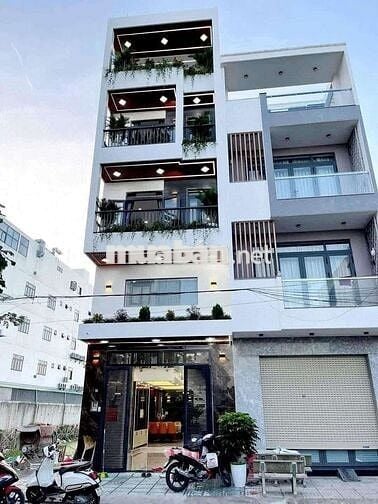 Nhà mới ful nôi thất lung linh ,5pn 6wc , đường 12m . Đi gv gần .