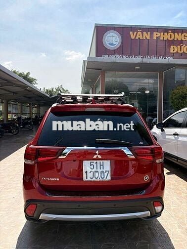 Mitsubishi Outlander 2019 2.0 Premium Đỏ