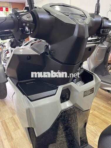VARIO 2025 XE LƯỚT