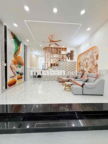 🌹NHÀ Ấp 7-Bà Điểm-5.1m X 18m Nở Hậu 5.6m-Đúc 2 Tấm Sân Thượng