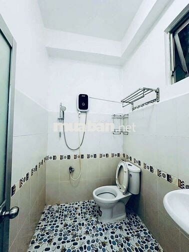 CHO THUÊ 
CĂN HỘ HƯNG PHÚ, 70M2, 2 PHÒNG NGỦ.