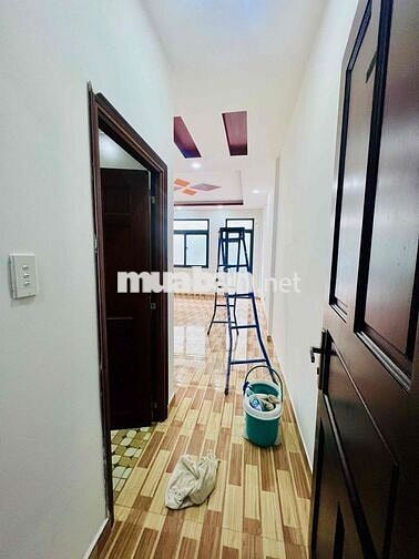 Nhà Mới Sạch Hẻm 1/ Phan Văn Trị DT 4x18 1Trệt 2Lầu 4Pn 3Wc Hẻm Ôtô